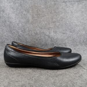 Clarks Shoes Women 7.5 Ballet Flats Fashion Comfort Leather Black Slip On Loafer